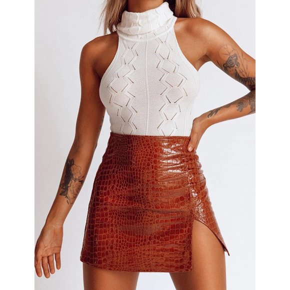 Brand New with Tags Motel Wren Mini Skirt Brown Croc - XS - Picture 5 of 7